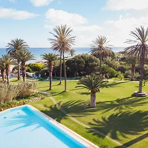 & Porto Santo